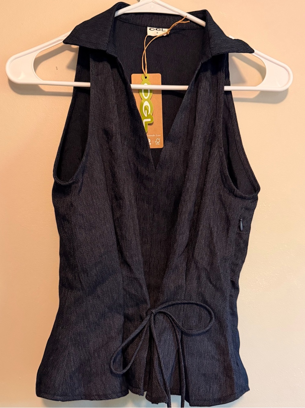NWT OGL MOVE collared v-neck pleated sleeveless denim top womens size small